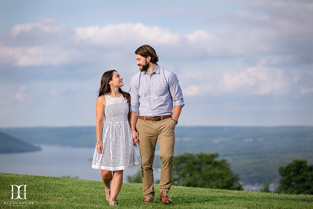 finger lakes engagement photos