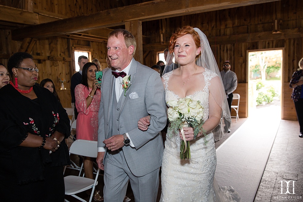 CobblestoneWeddingBarnPhotos-010