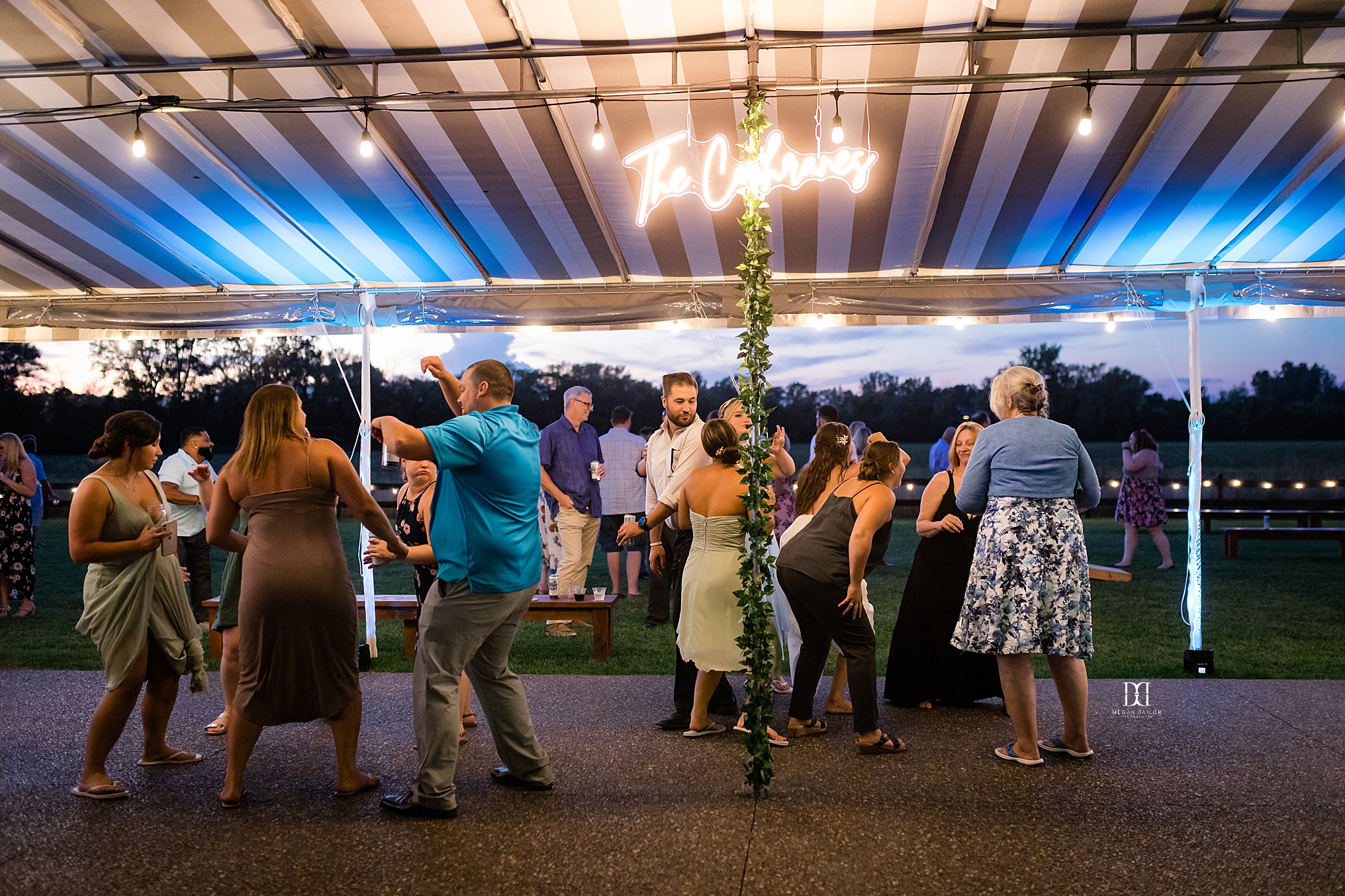 kin loch farmstead wedding