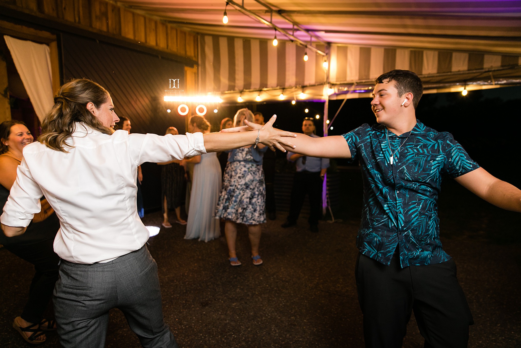 kin loch farmstead wedding