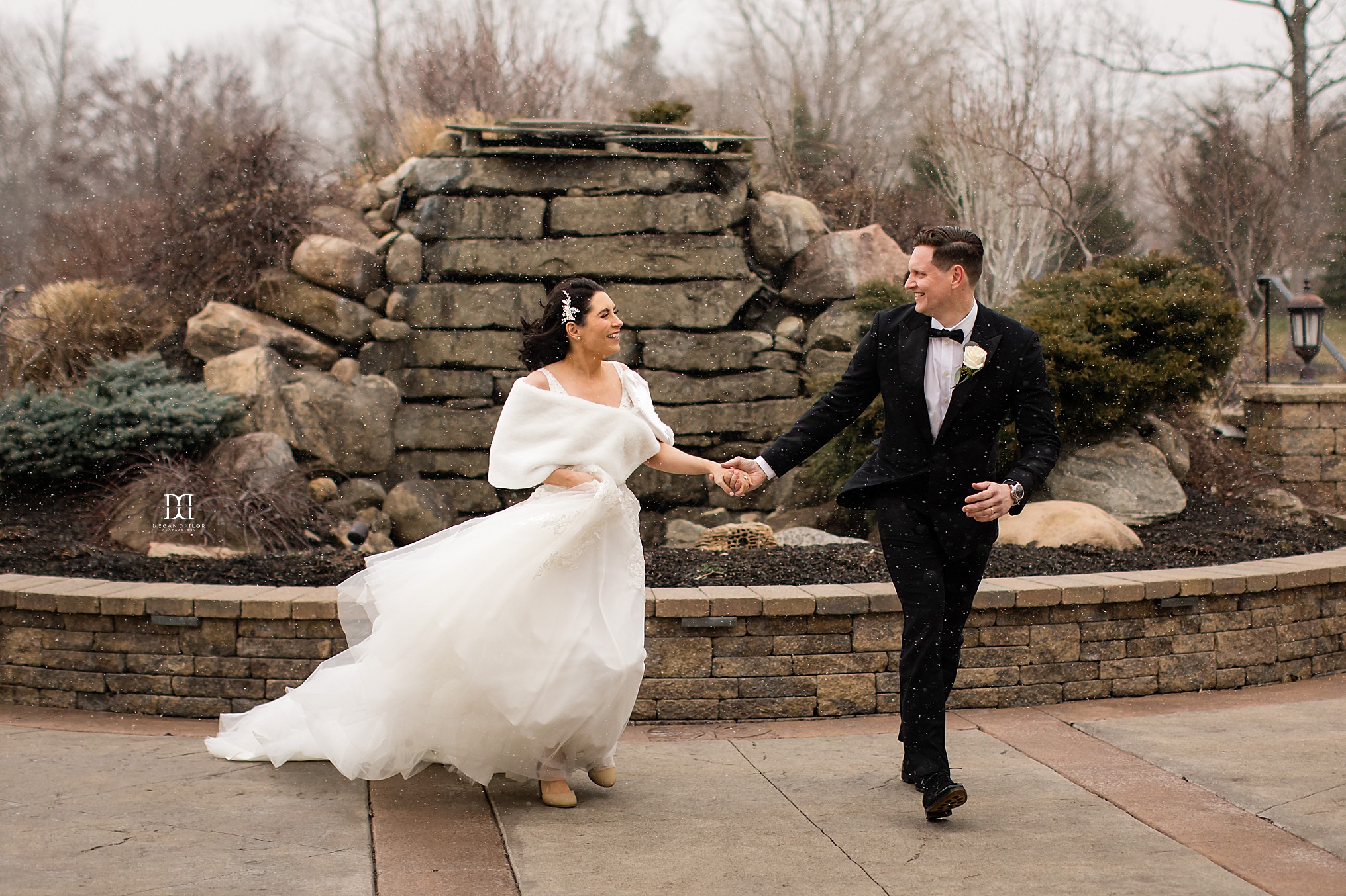 columns wedding