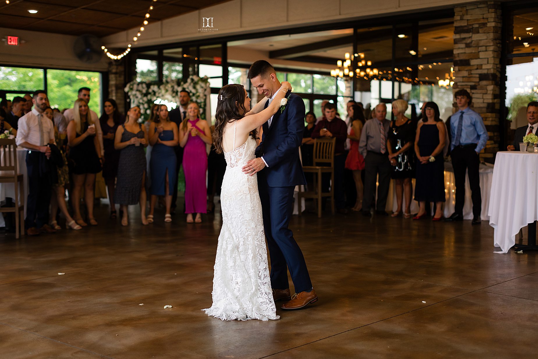 ravenwood weddings first dance