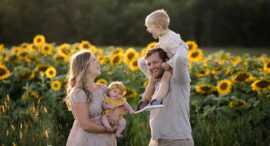 Sunflower Family Photos in Rochester • Morgan Family